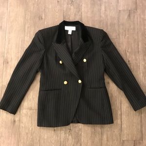 Jones New York Women's Blazer Size 6 Black